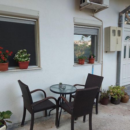 Eid Appartement Mostar Buitenkant foto