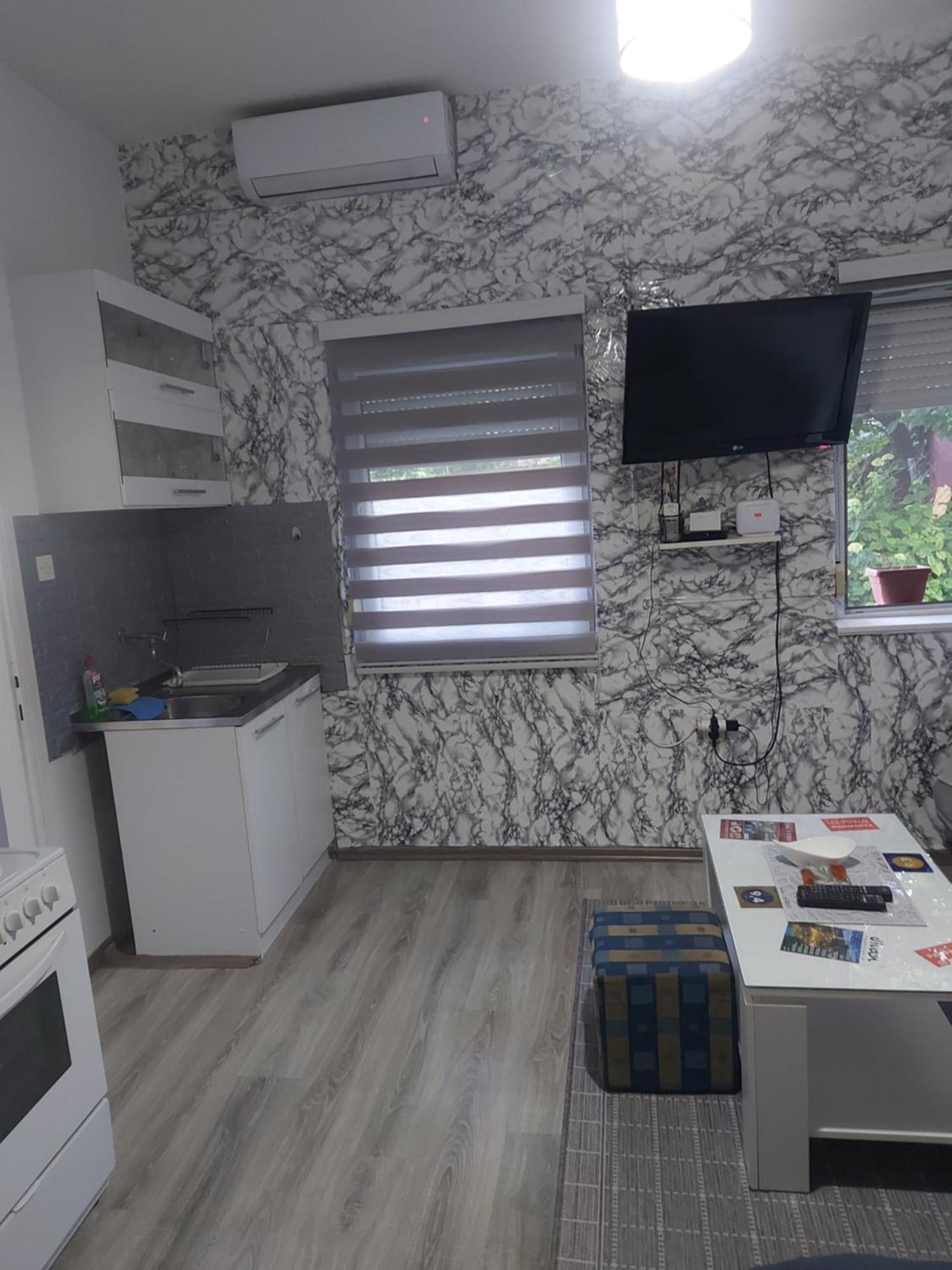 Eid Appartement Mostar Buitenkant foto