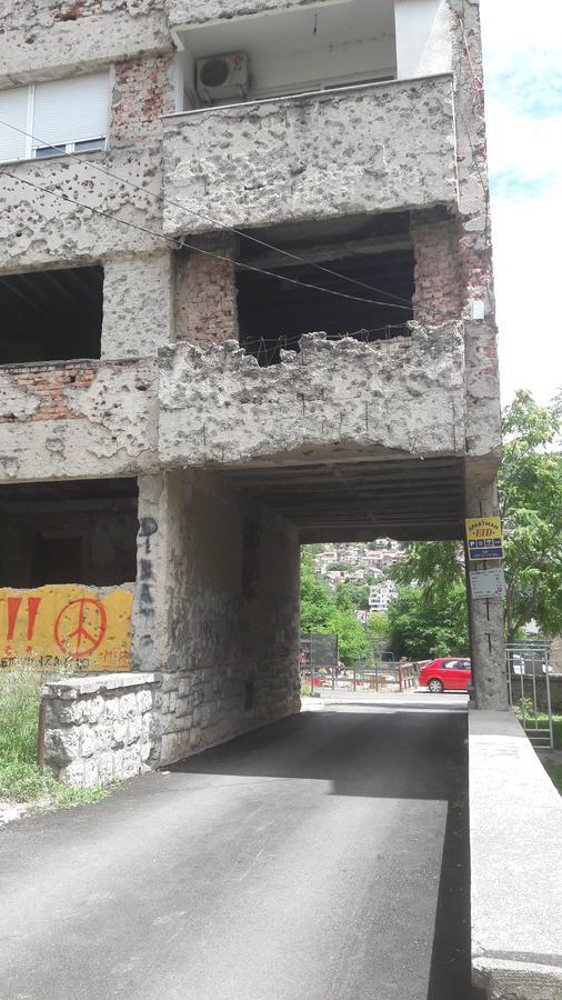 Eid Appartement Mostar Buitenkant foto
